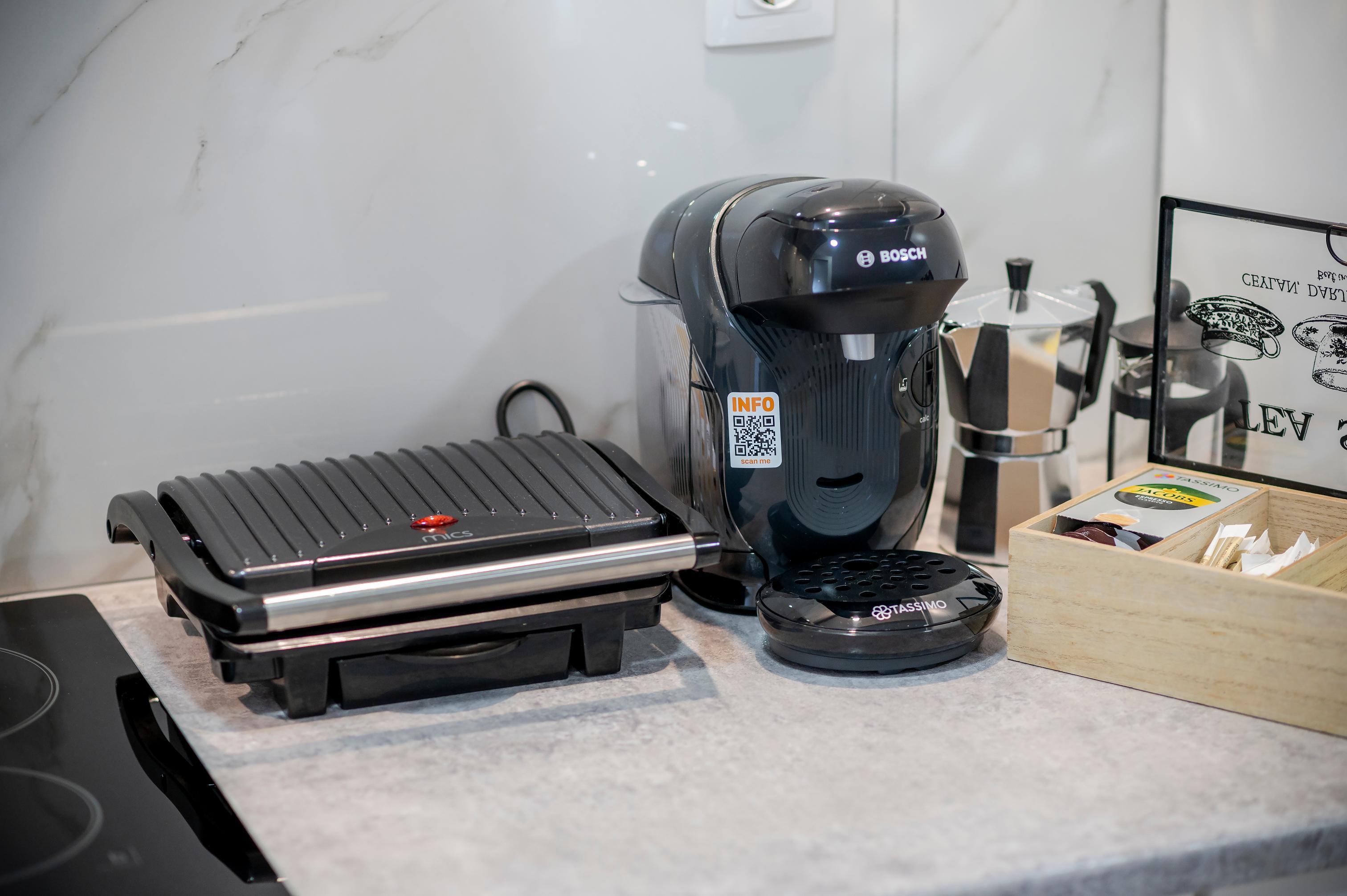 A Private Hideaway with Jacuzzi (108)