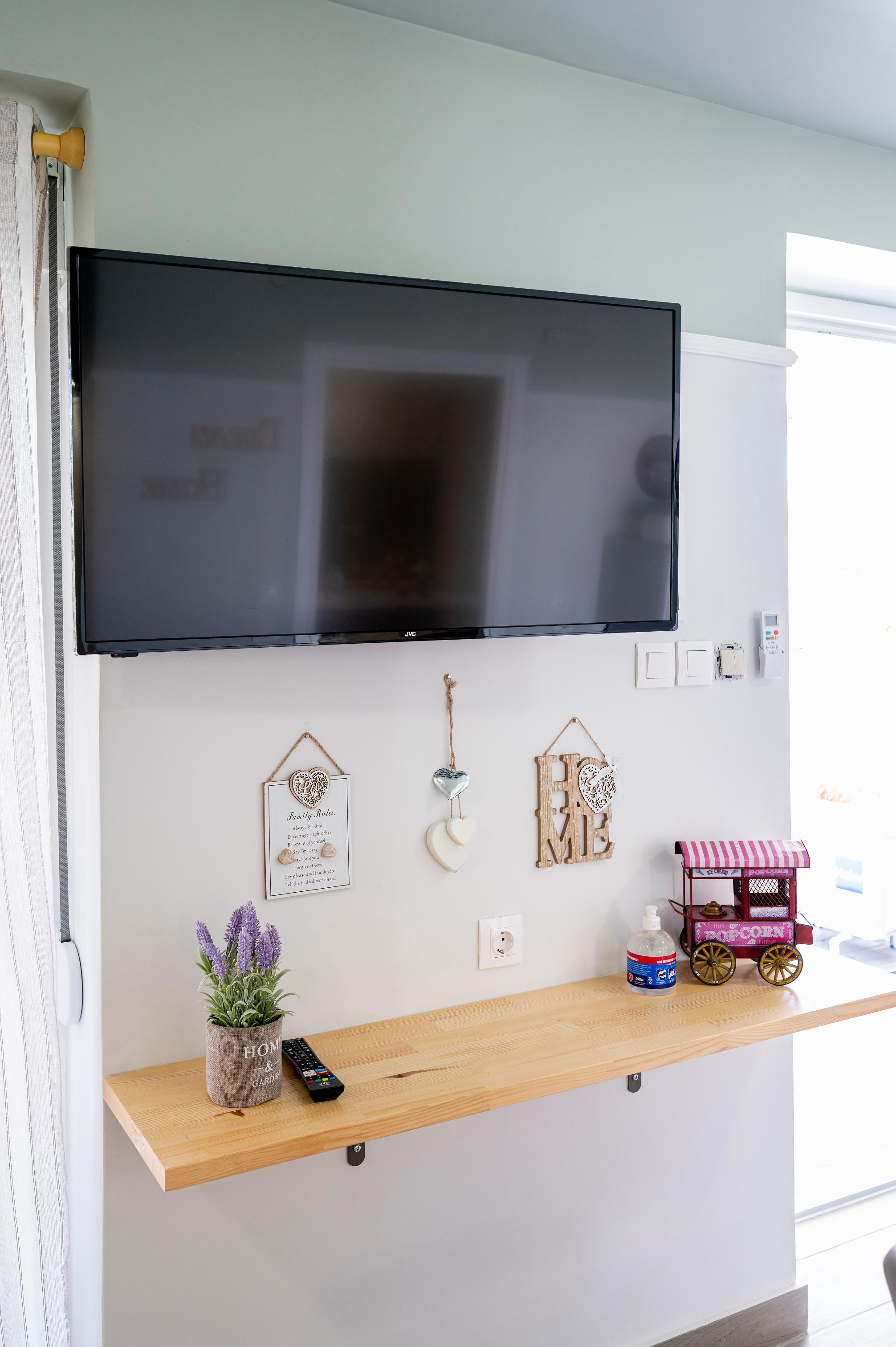 Simple Comfort with a Touch of Nature(104)