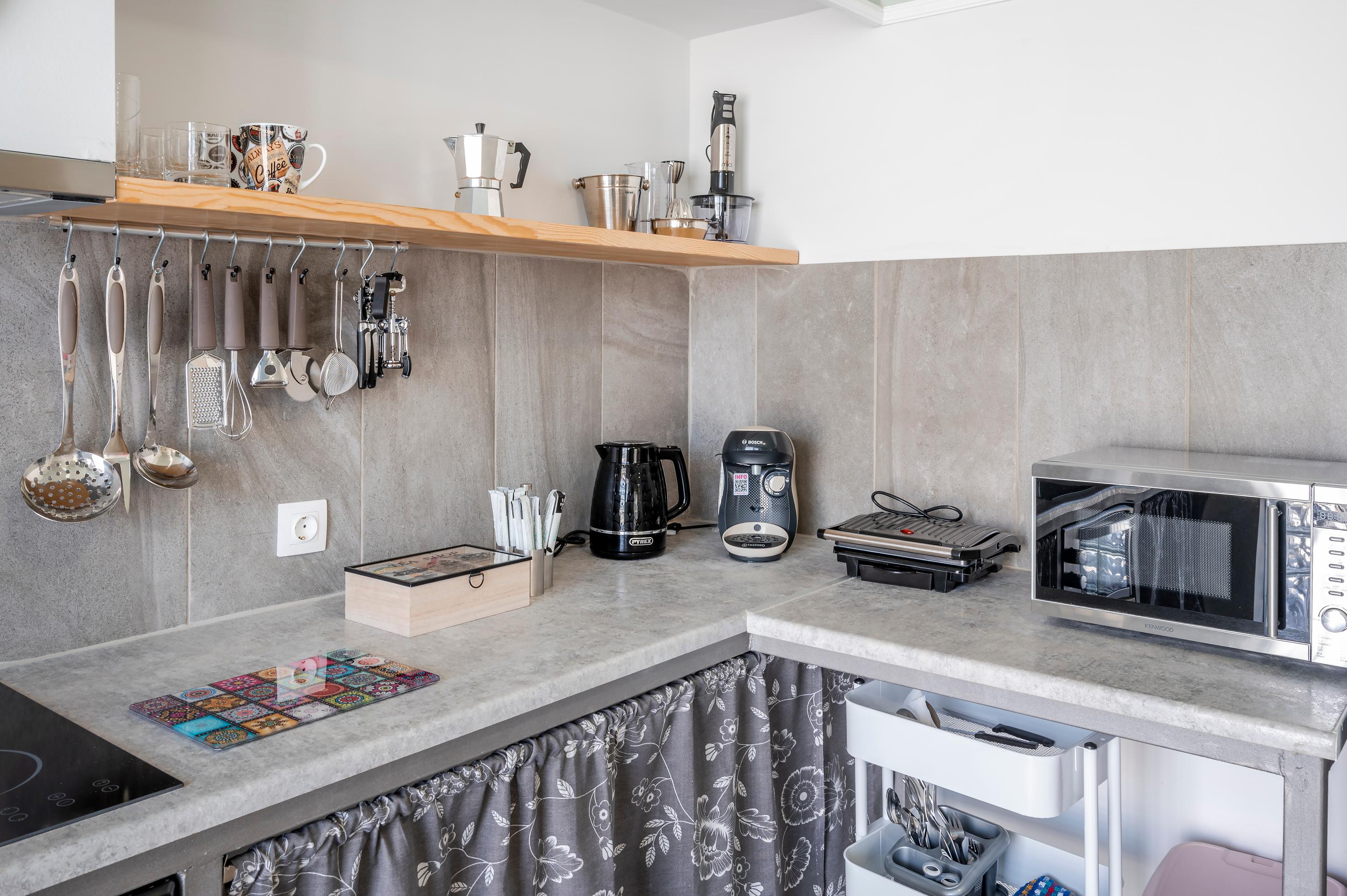 Just Us & a Little Veranda Bliss(105)